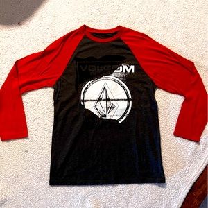 Men’s Volcom 3/4 sleeve, Sz L